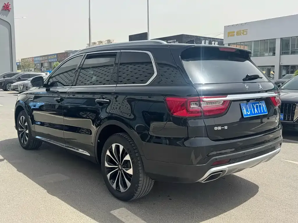 Hongqi HS7 2023 из CN, фото 6