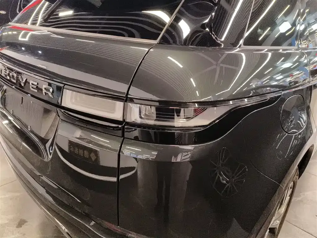 Land Rover Evoque 2023 из CN, фото 8