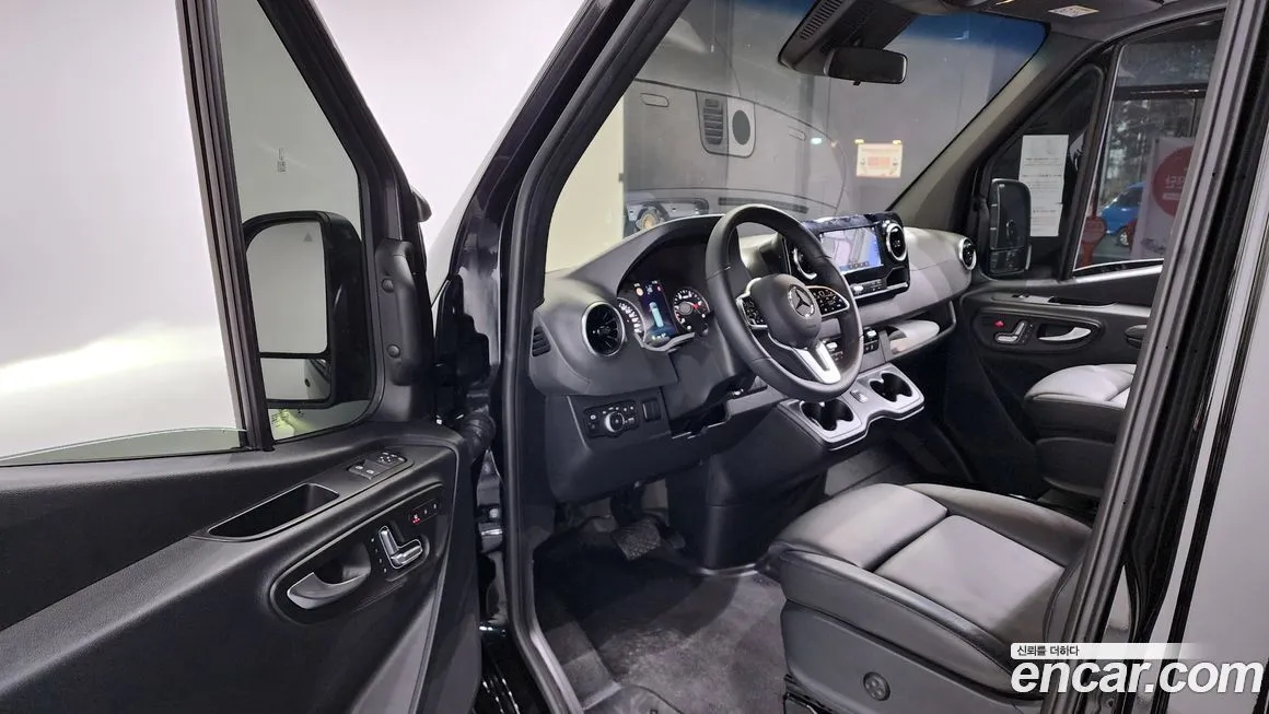 Mercedes-Benz Sprinter 2022 из KR, фото 10