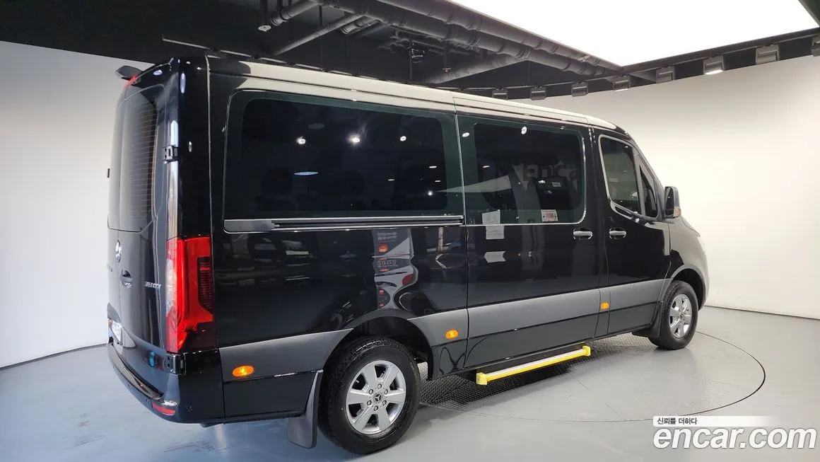 Mercedes-Benz Sprinter 2022 из KR, фото 2