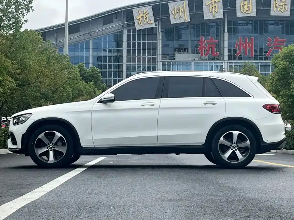 Mercedes-Benz GLC — фото 5