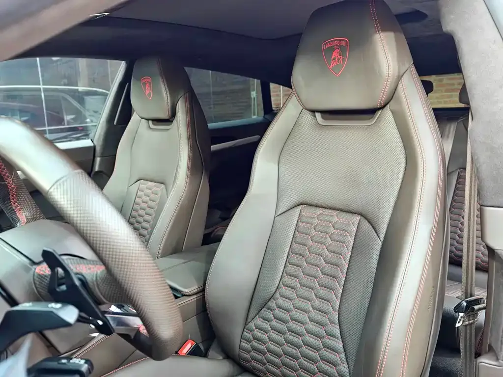Lamborghini Urus — фото 6