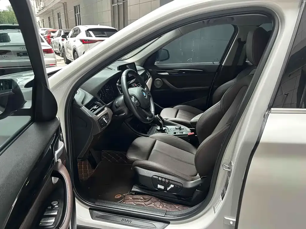 BMW X1 2022 из CN, фото 5