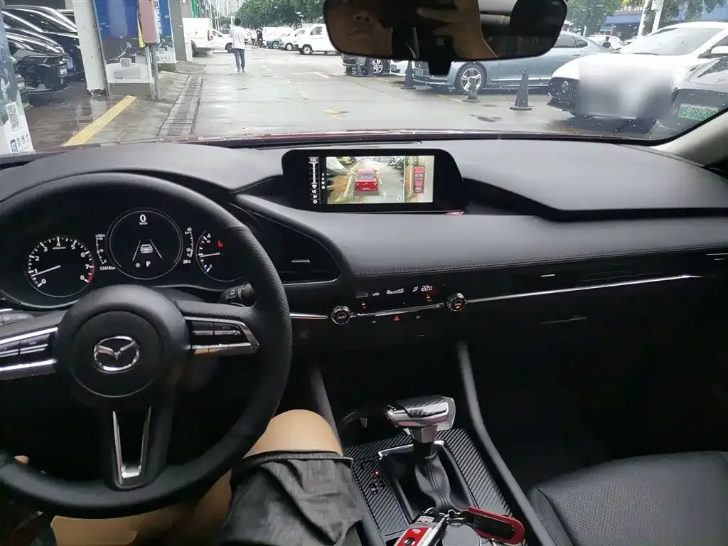 Mazda 3 Axela 2024 из CN, фото 10