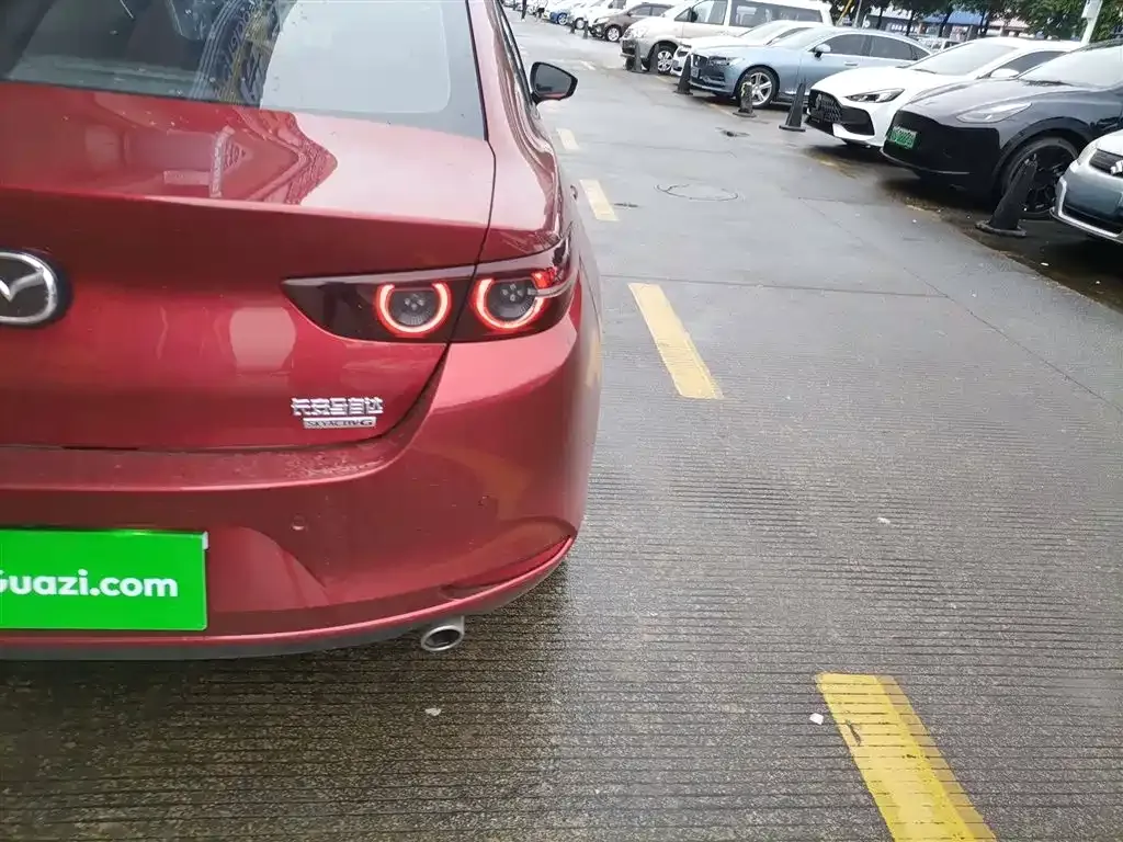 Mazda 3 Axela 2024 из CN, фото 8