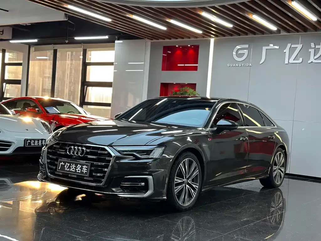 Audi A6L 2021 из CN, фото 1