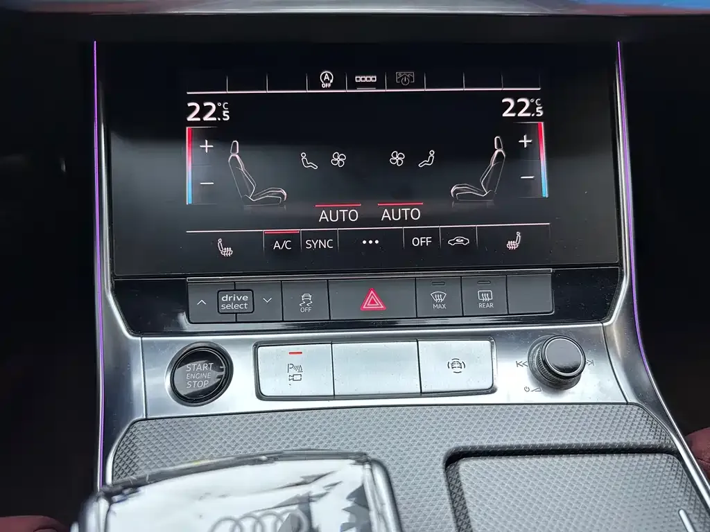 Audi A6L 2021 из CN, фото 10
