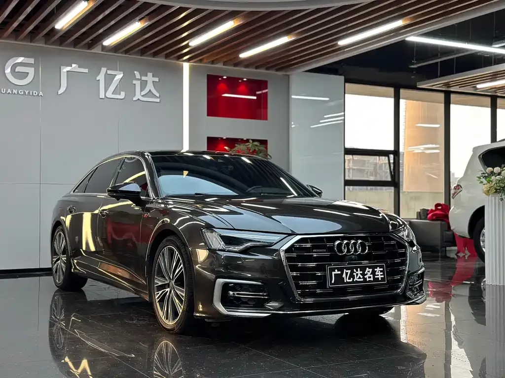 Audi A6L 2021 из CN, фото 3