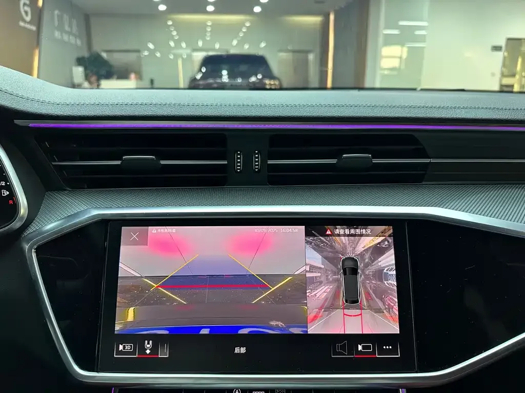 Audi A6L 2021 из CN, фото 9