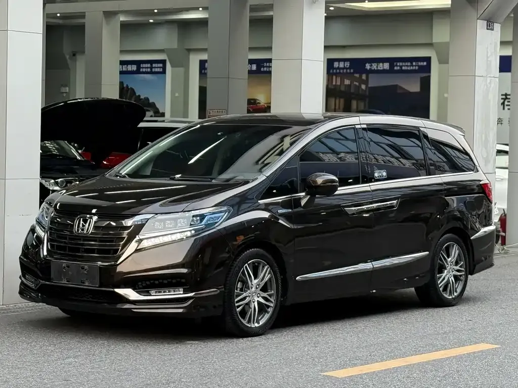 Honda Elysion 2021 из CN, фото 1