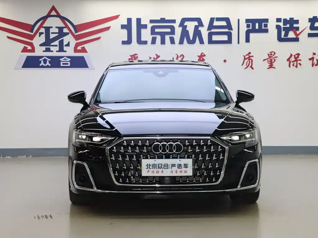 Audi A8 2023 из CN, фото 3