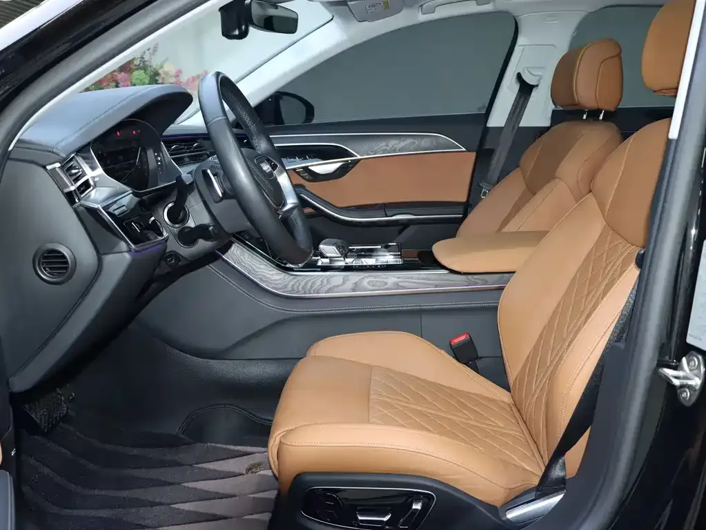 Audi A8 2023 из CN, фото 5