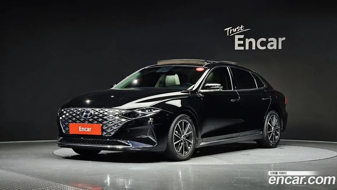 Hyundai Grandeur — фото 1