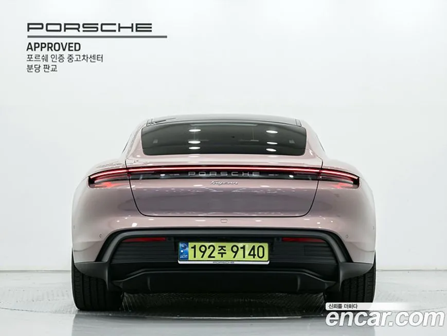 Porsche Taycan — фото 4
