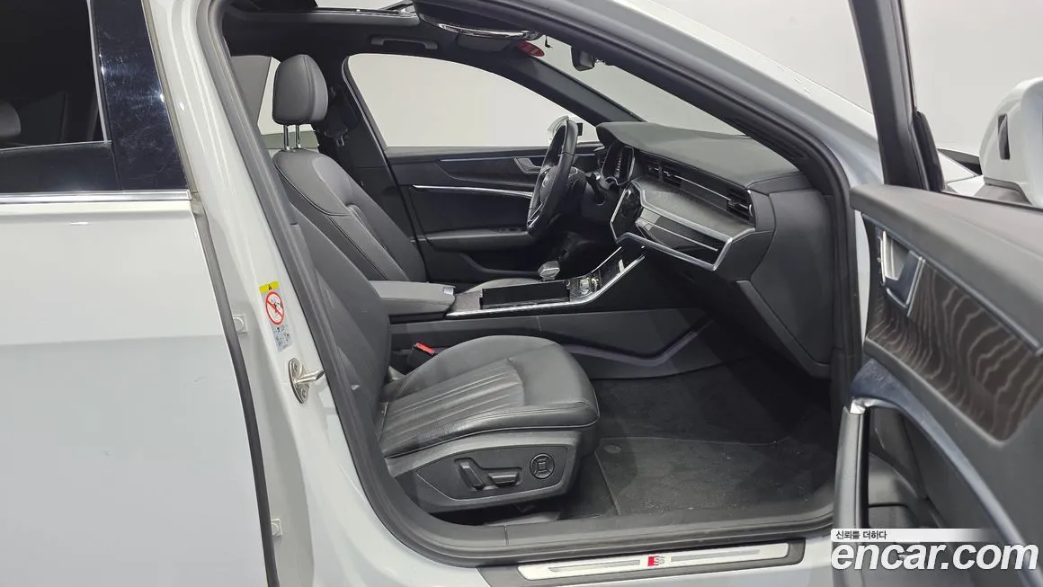 Audi A6 2021 из KR, фото 10