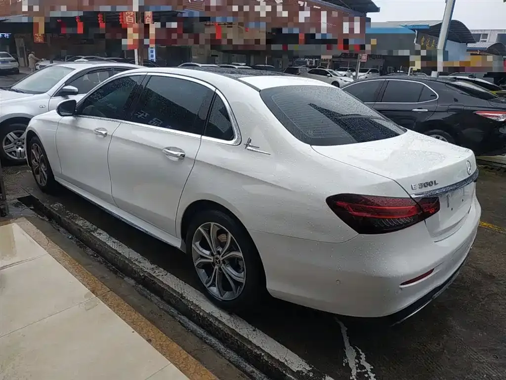 Mercedes-Benz E-Class 2022 из CN, фото 7