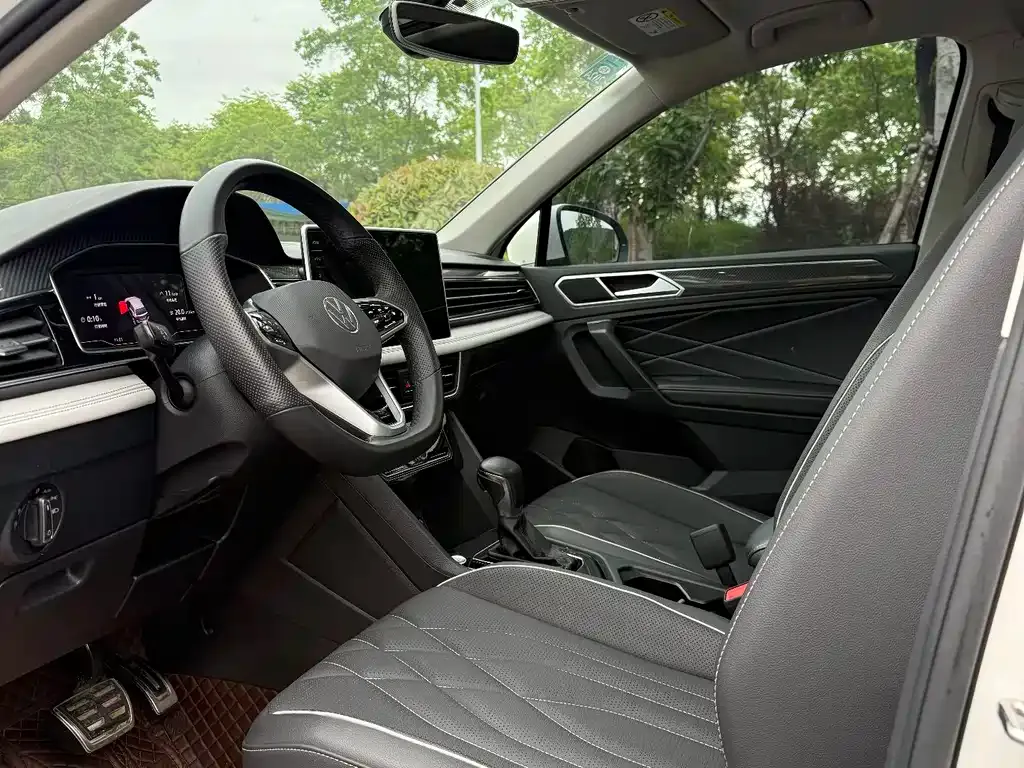Volkswagen Tiguan L 2022 из CN, фото 5