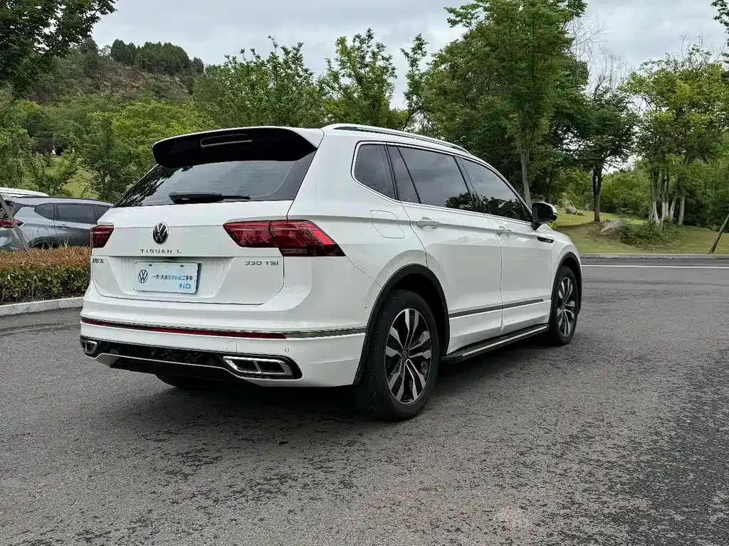 Volkswagen Tiguan L 2022 из CN, фото 9