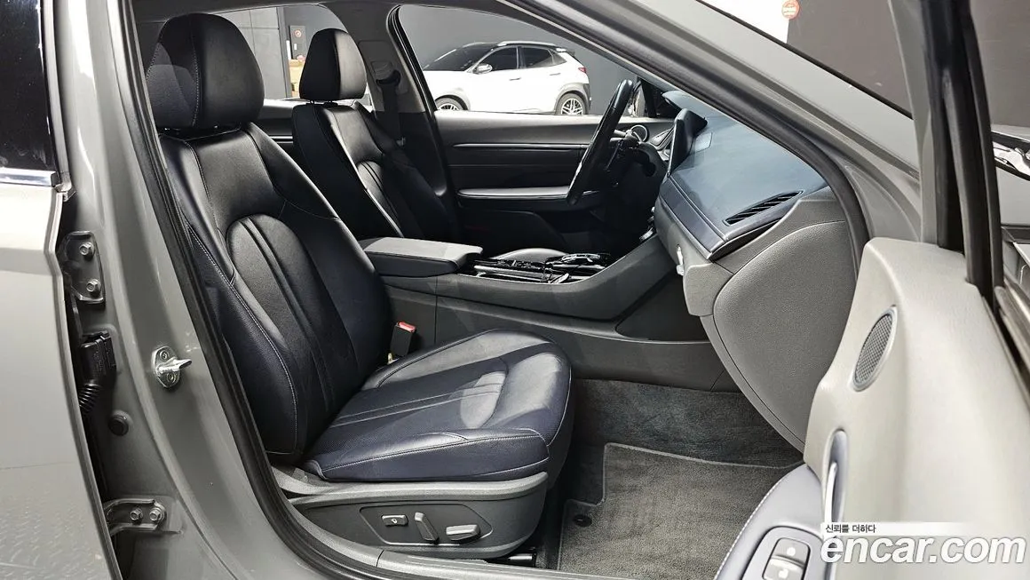 Hyundai Sonata 2022 из KR, фото 10