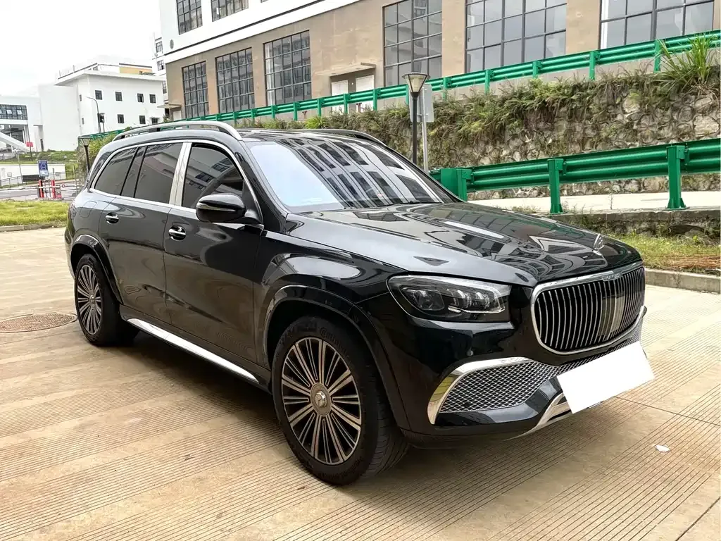 Mercedes-Benz GLS 2023 из CN, фото 2