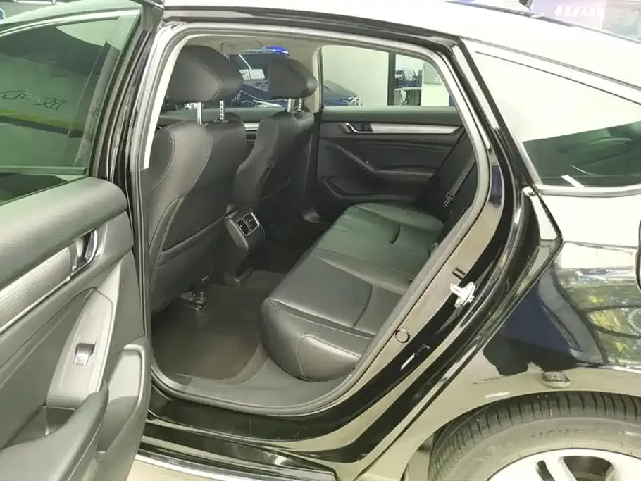 Honda Accord 2021 из CN, фото 10
