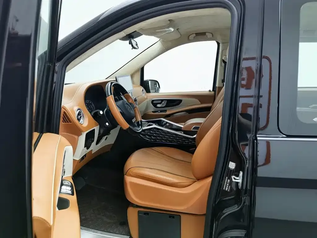 Mercedes-Benz Vito 2023 из CN, фото 10