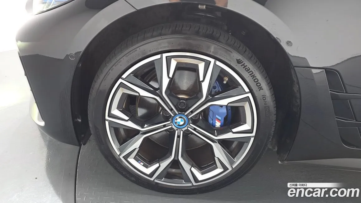 BMW i4 2024 из KR, фото 5