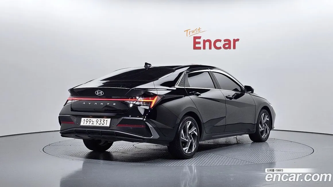 Hyundai AVANTE — фото 2