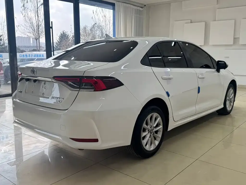 Toyota Corolla 2021 из CN, фото 6
