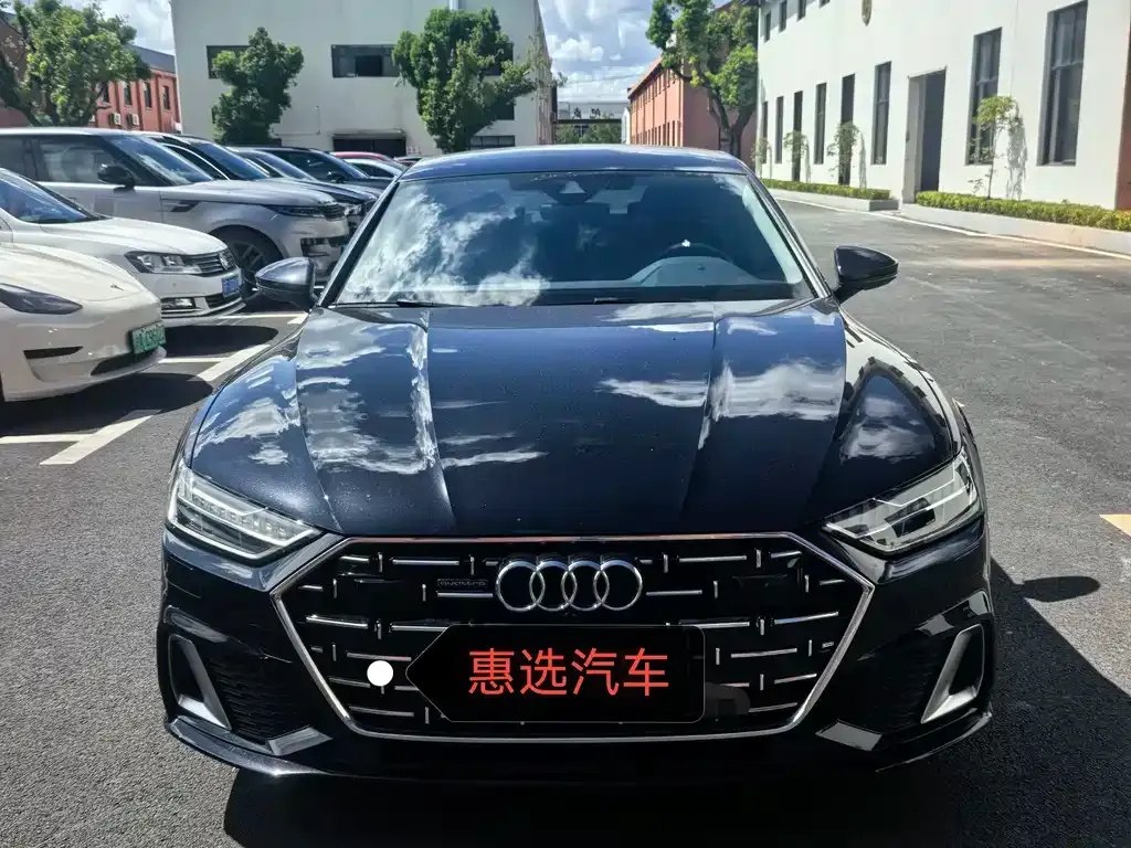 Audi A7L 2023 из CN, фото 2