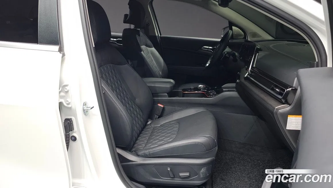 Kia Sportage — фото 10