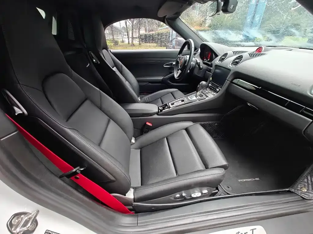 Porsche 718 2021 из CN, фото 10