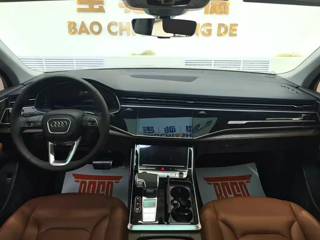 Audi Q7 2021 из CN, фото 7