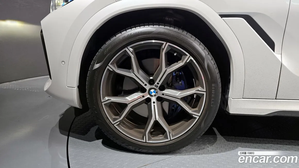BMW X6 2023 из KR, фото 5