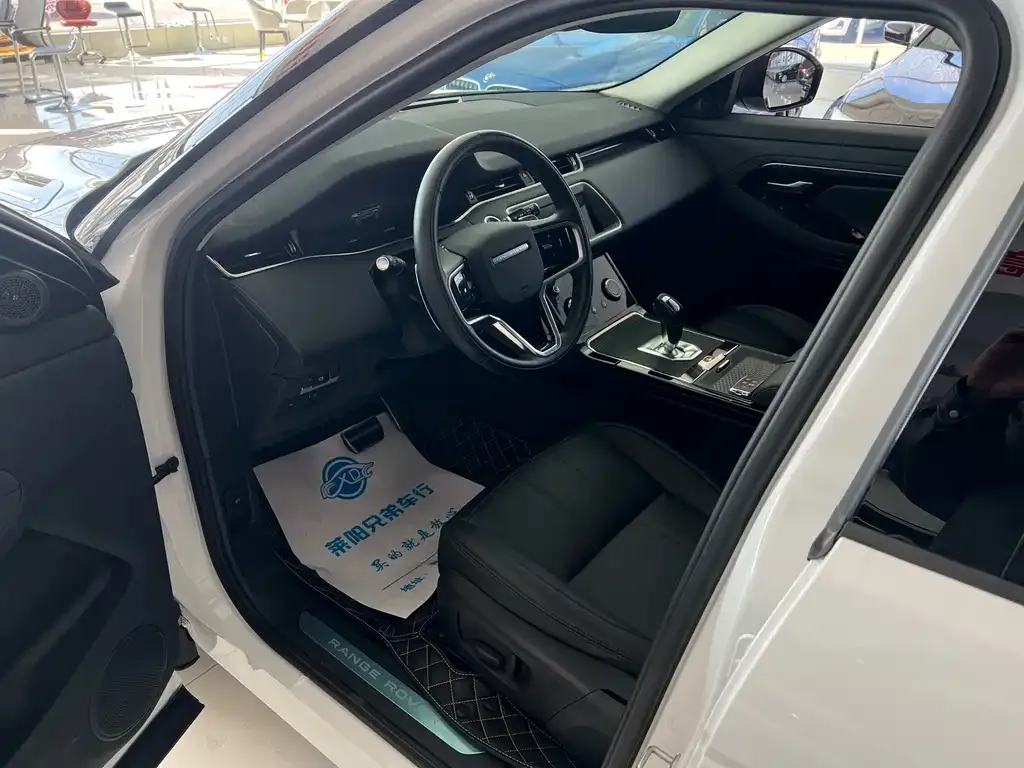 Land Rover Evoque 2023 из CN, фото 4