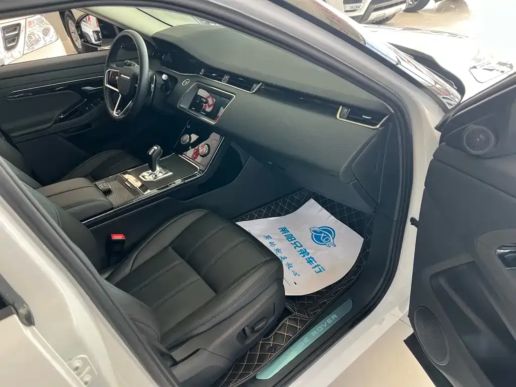 Land Rover Evoque 2023 из CN, фото 5