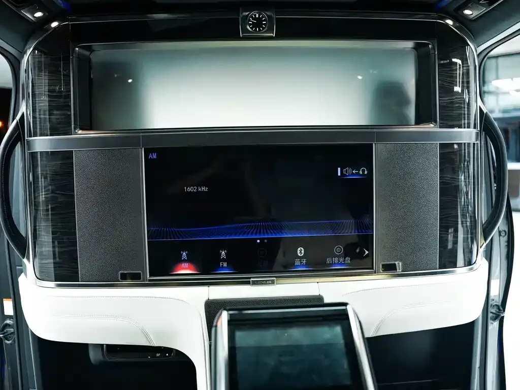 Lexus LM 2022 из CN, фото 7