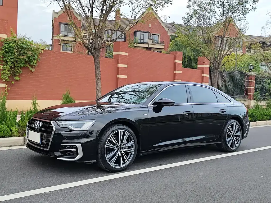 Audi A6L 2023 из CN, фото 1