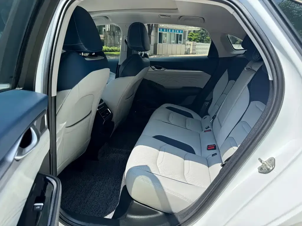 Geely Xingrui 2022 из CN, фото 5