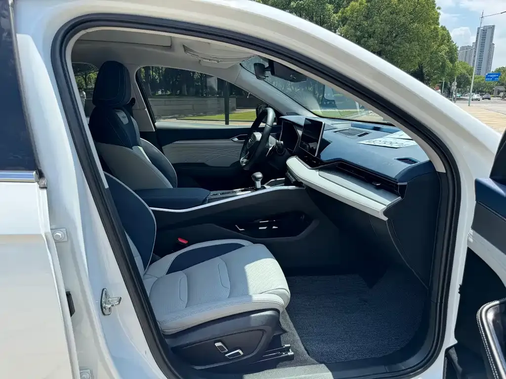 Geely Xingrui 2022 из CN, фото 6