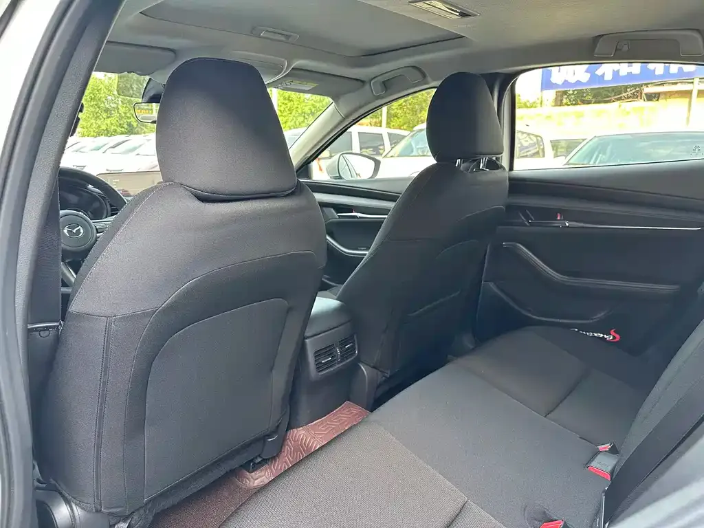 Mazda 3 Axela 2022 из CN, фото 6