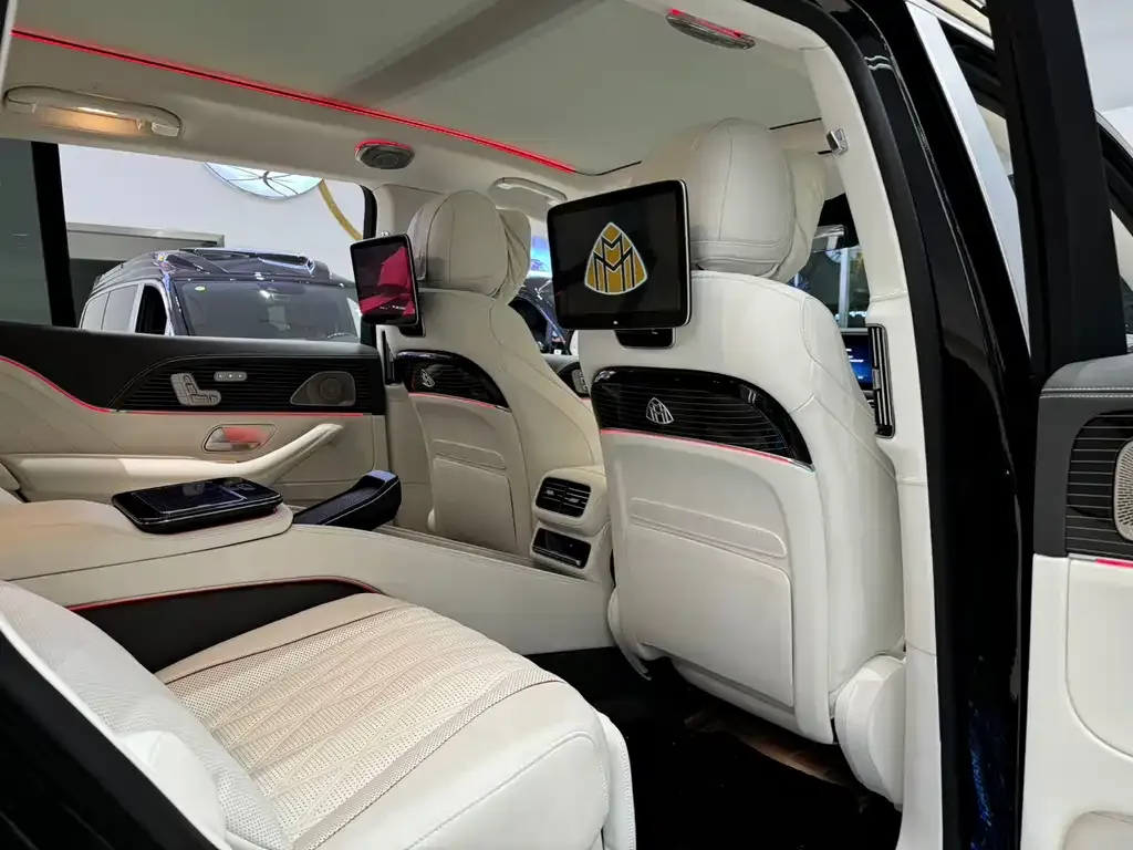 Mercedes-Benz GLS 2024 из CN, фото 10
