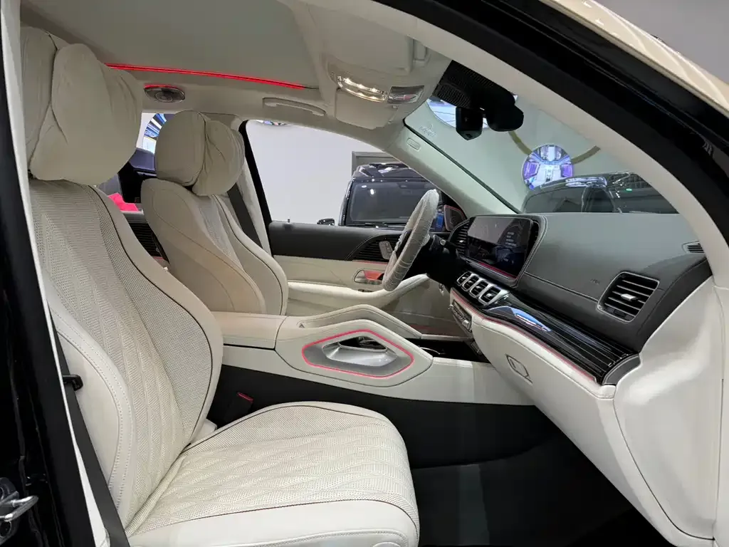 Mercedes-Benz GLS 2024 из CN, фото 9