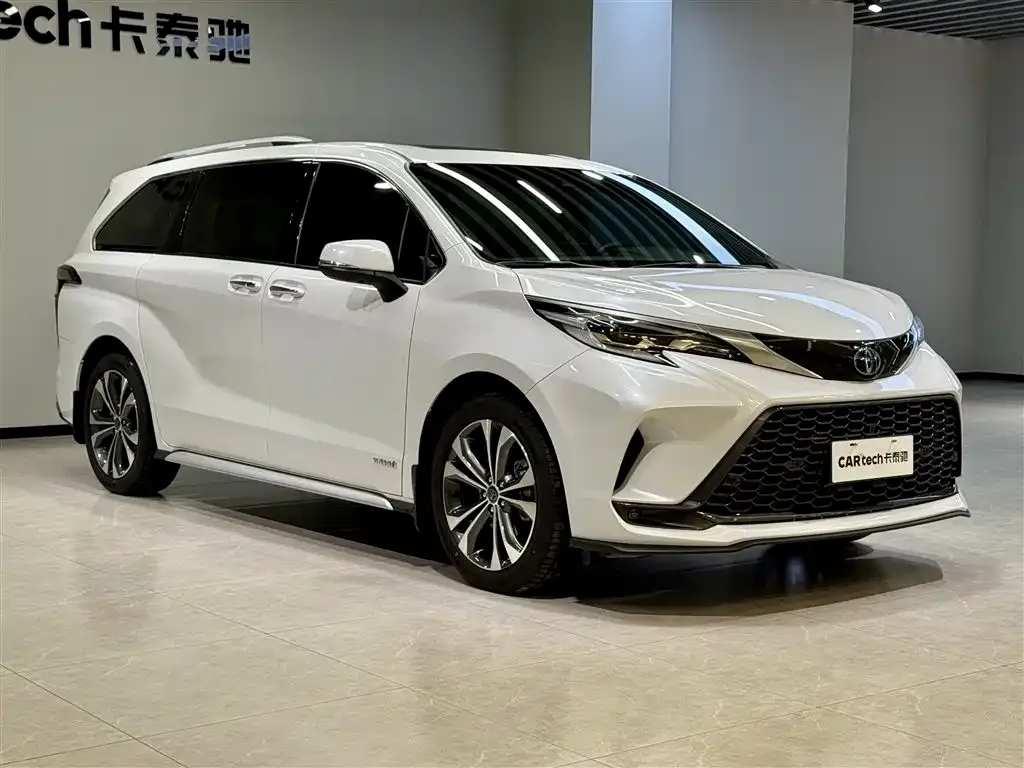 Toyota Granvia 2024 из CN, фото 3