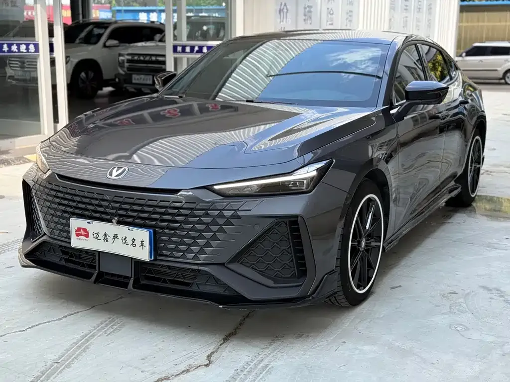 Changan UNI-V 2023 из CN, фото 1
