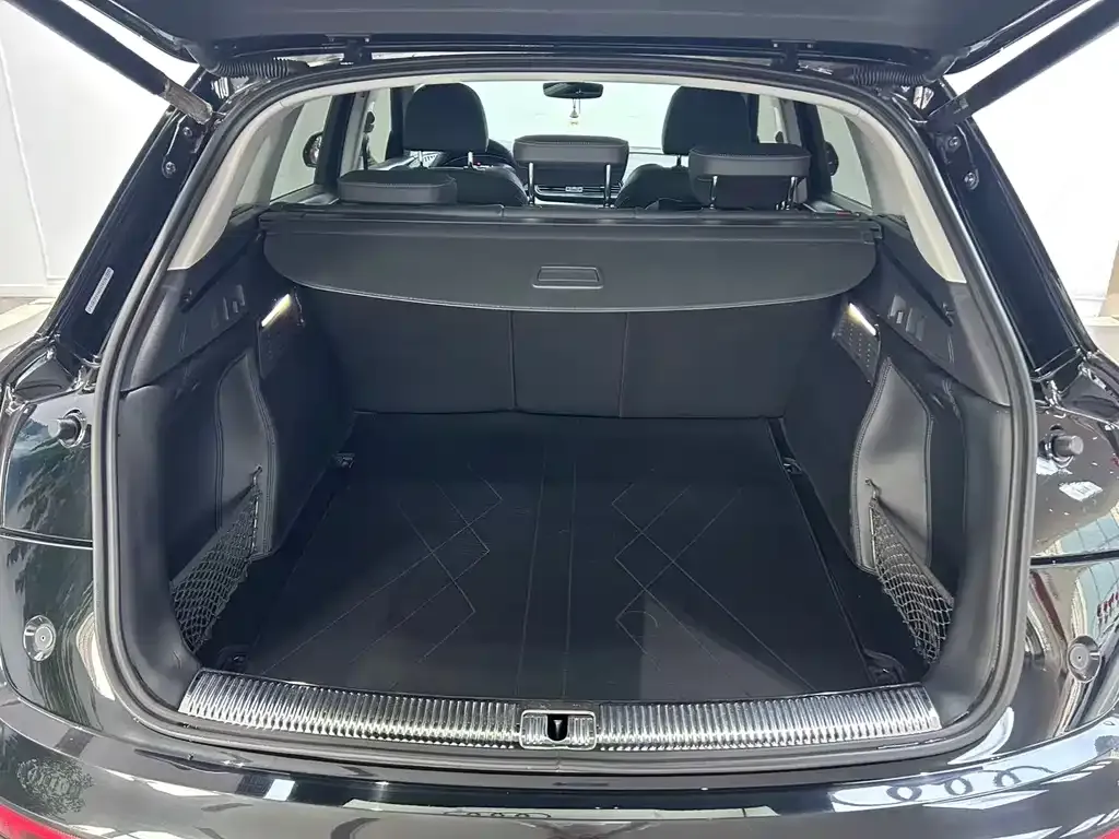 Audi Q5L 2022 из CN, фото 9