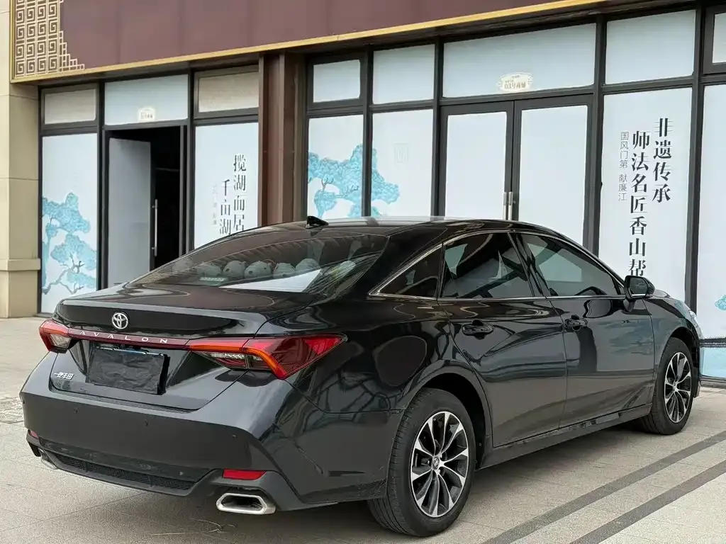 Toyota Avalon 2024 из CN, фото 10