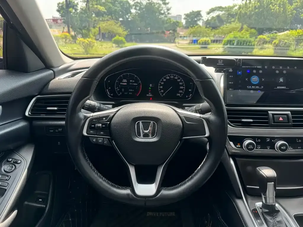 Honda Accord 2023 из CN, фото 8