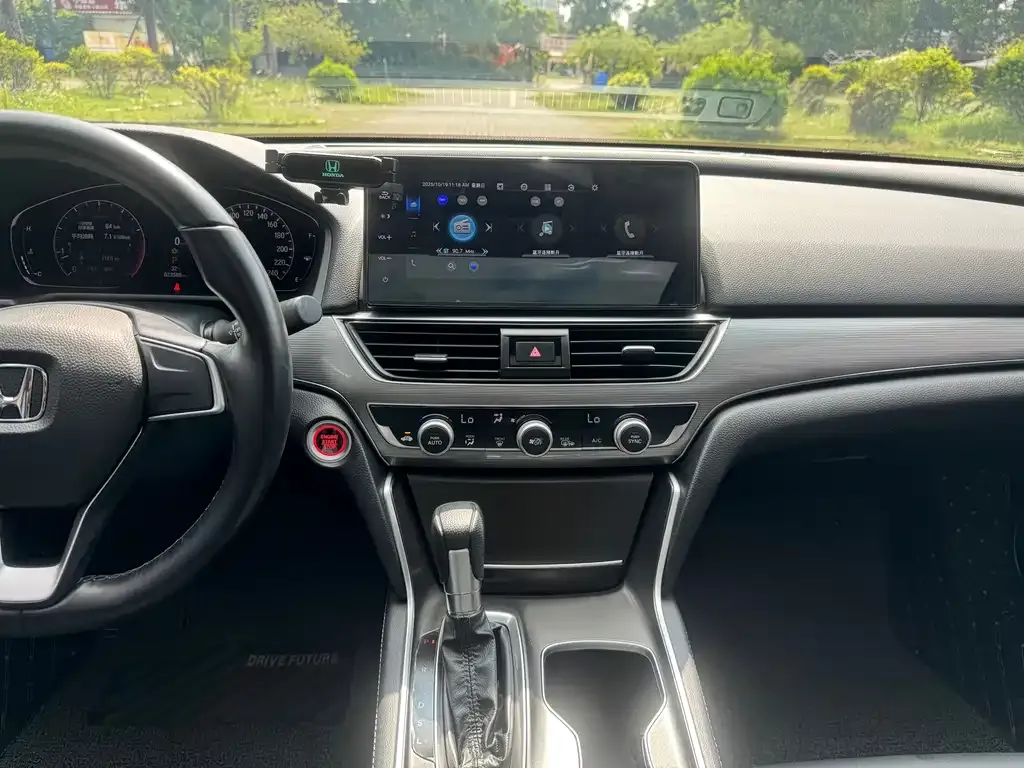 Honda Accord 2023 из CN, фото 9
