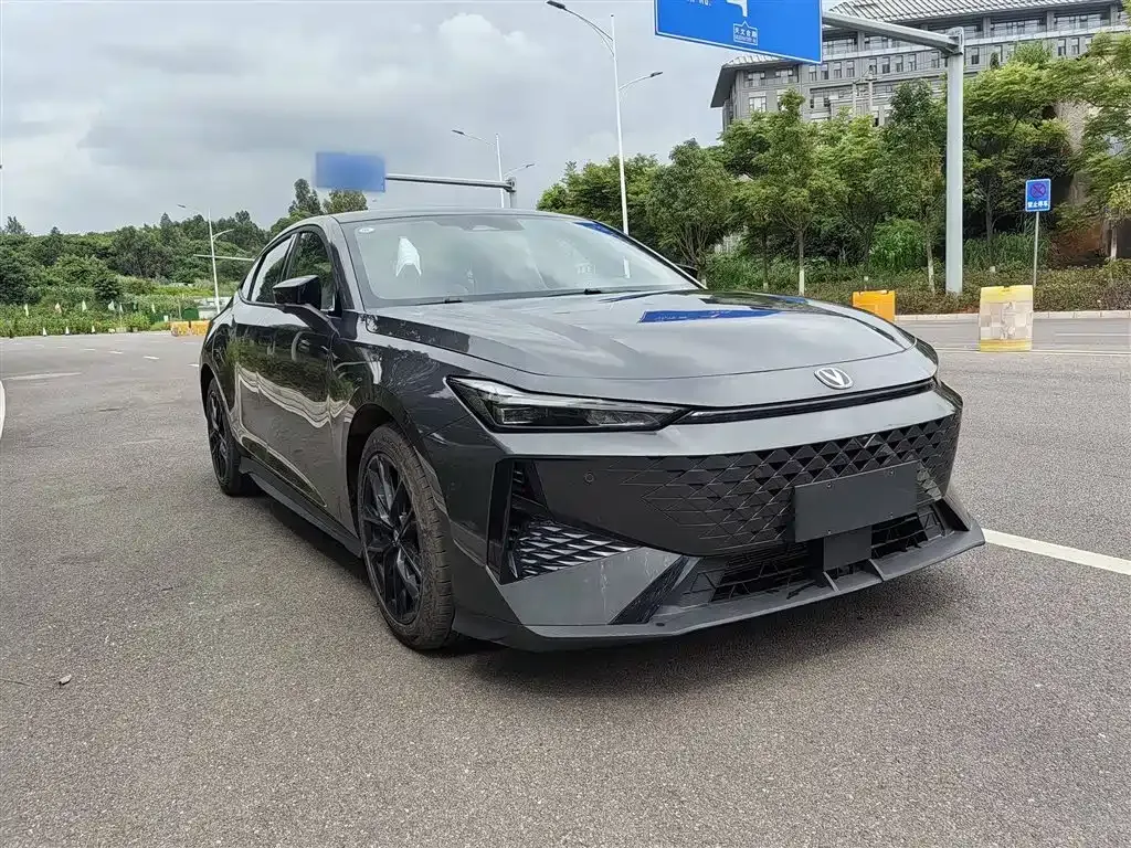 Changan UNI-V 2025 из CN, фото 8